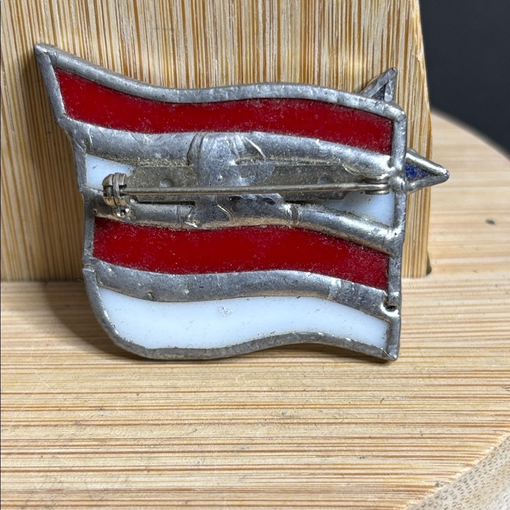 Vintage Stained Glass Patriotic Flag Pin Brooch with Star - Picture 3 of 5